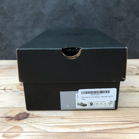 UGG Men’s Ascot Shearling Lined Suede Slipper - Picture 15 of 16